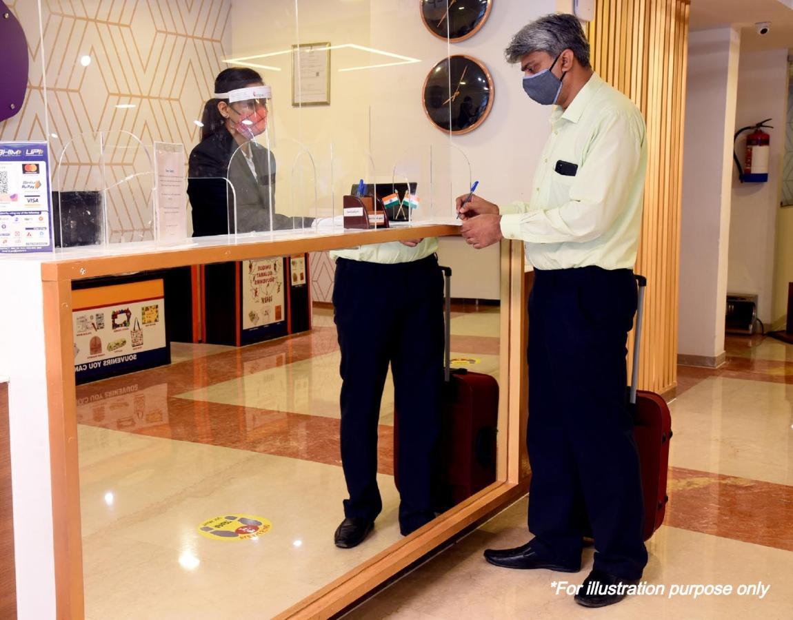 Hotel O K R Resdiancy Near Botanic Garden Of Indian Republic Noida Exterior foto